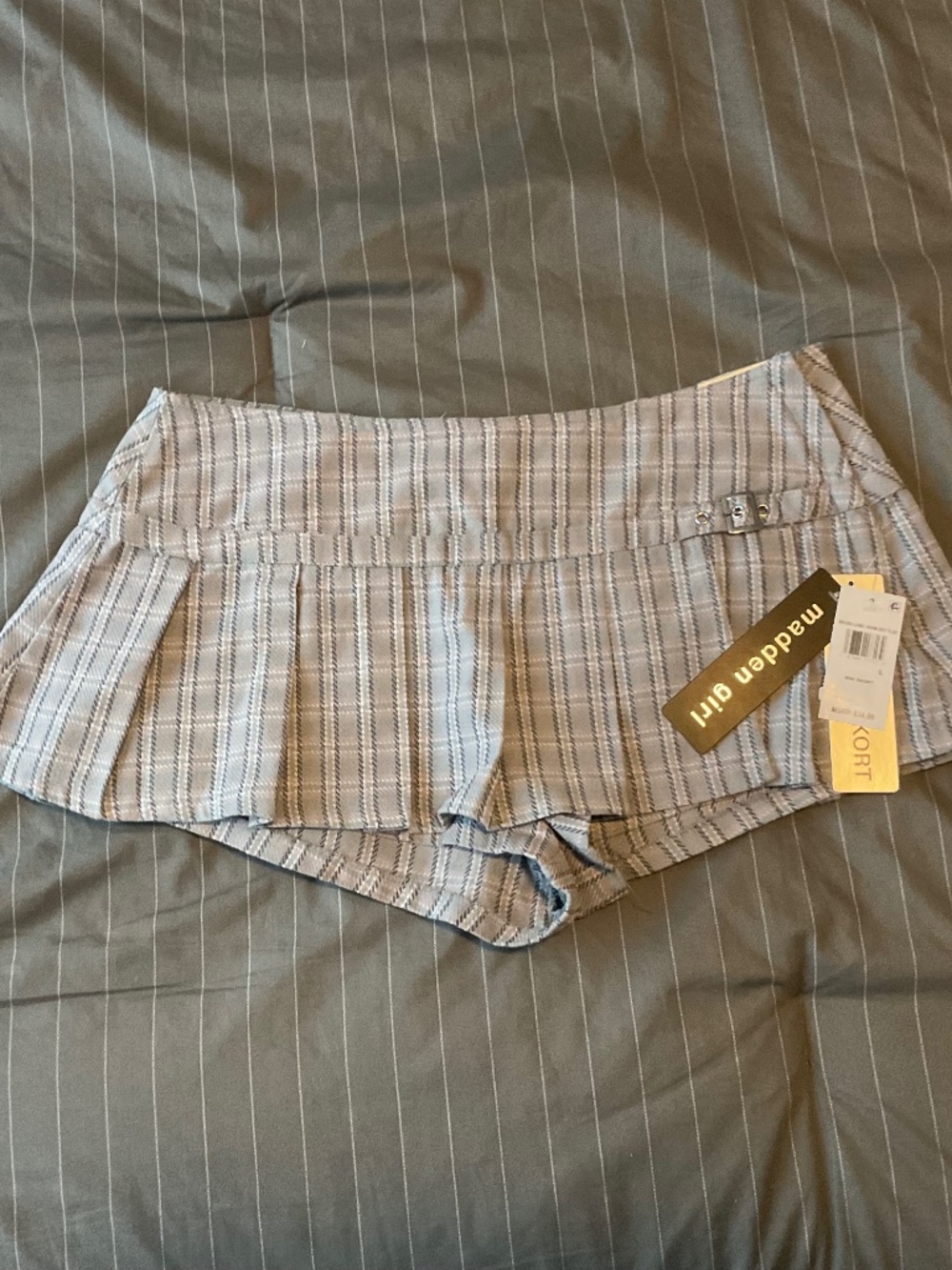 NWT Madden girl juniors skort lg